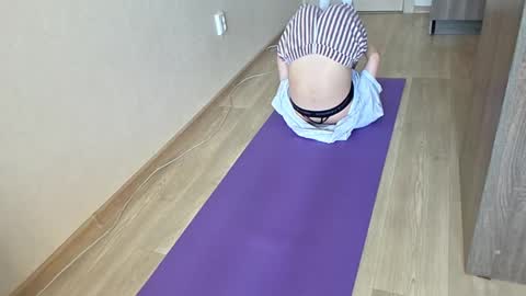 lisandrasteed online show from April 16, 11:17 am