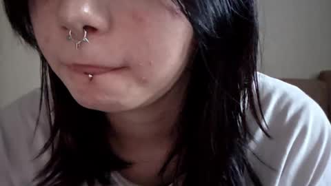 lisandrasteed online show from April 18, 3:32 pm