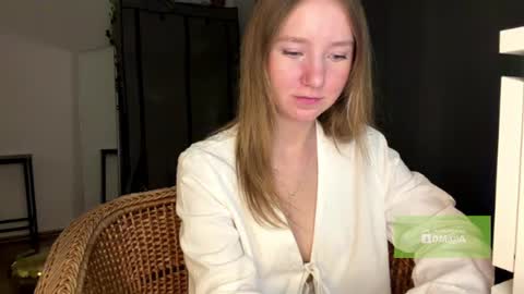 lisasmall online show from August 14, 10:02 pm