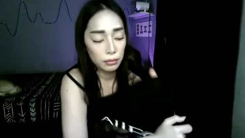 lisawagner07 online show from August 14, 6:00 pm