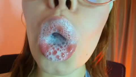 lisbet_21x online show from July 22, 11:07 pm