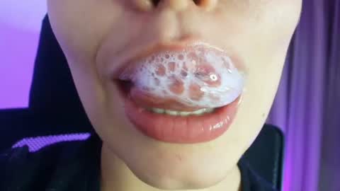 lisbet_21x online show from July 29, 1:56 am