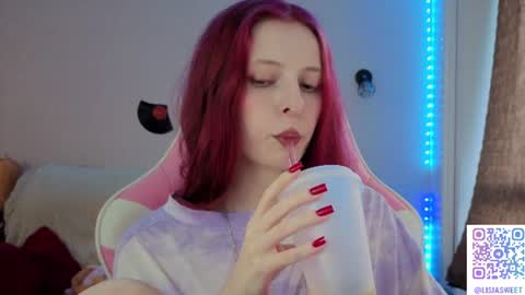 LISIA online show from June 17, 3:11 pm