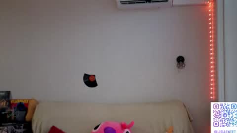 LISIA online show from July 7, 2:54 pm