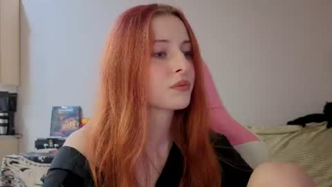 LISIA online show from August 3, 2:57 pm