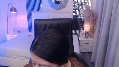 Andrea online show from August 10, 3:52 am