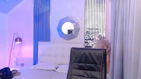 Andrea online show from August 11, 10:39 am