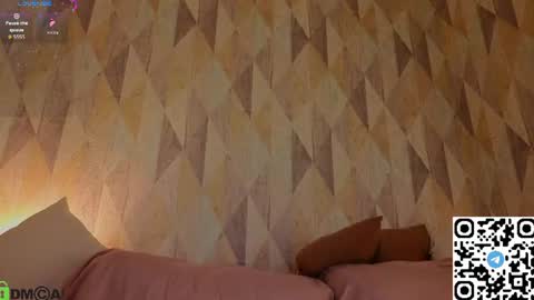 lissa_kitsune online show from August 9, 4:35 am