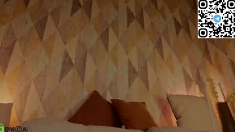 lissa_kitsune online show from August 14, 3:32 am