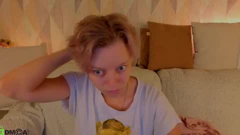 lissa_kitsune online show from August 16, 1:09 am