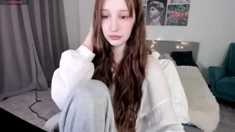 lissameoww online show from August 11, 3:52 am