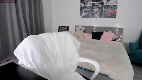 lissameoww online show from August 15, 2:59 am
