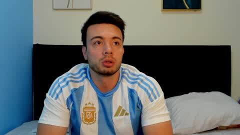 Natalia and alejandro online show from April 9, 12:24 pm