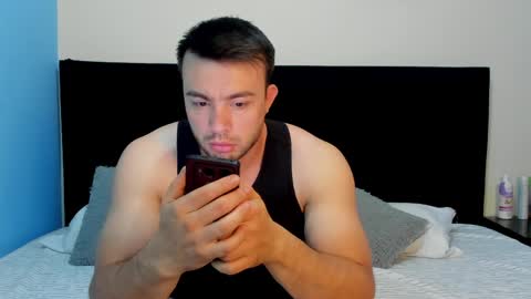 Natalia and alejandro online show from April 15, 9:16 am