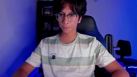 literateboy online show from July 2, 1:39 am
