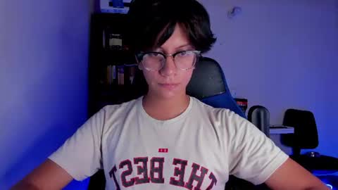 literateboy online show from July 6, 1:53 am