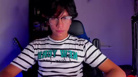 literateboy online show from July 17, 1:38 am