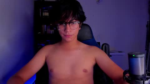 literateboy online show from July 21, 1:42 am
