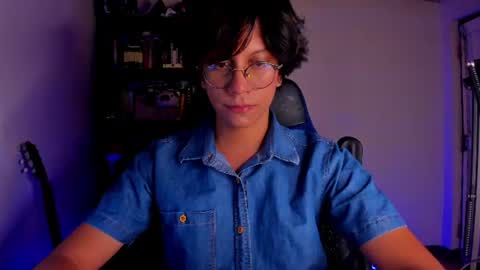 literateboy online show from August 5, 1:36 am
