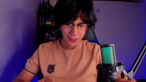 literateboy online show from August 6, 1:48 am