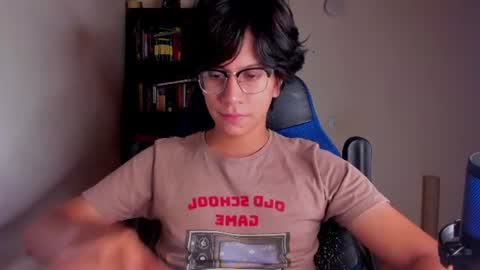 literateboy online show from August 14, 1:42 am