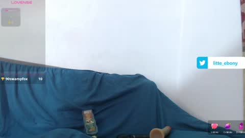 litte_ebonyx online show from March 19, 1:53 am