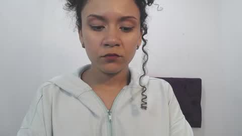 little18doll online show from August 7, 4:34 am