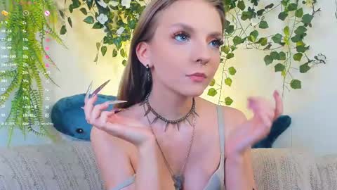 Bella online show from August 12, 1:13 pm
