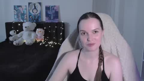 little__flowers online show from July 21, 10:39 am