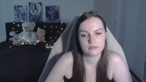 little__flowers online show from July 26, 1:27 pm