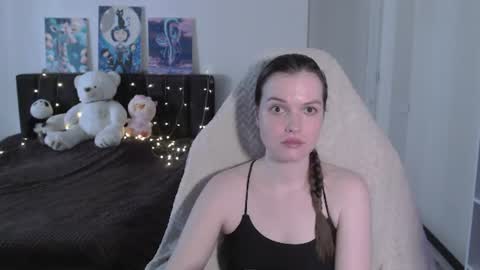 little__flowers online show from July 29, 10:33 am