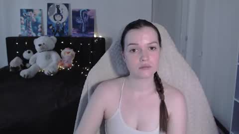 little__flowers online show from August 1, 11:05 am