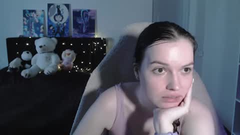 little__flowers online show from August 8, 10:26 am