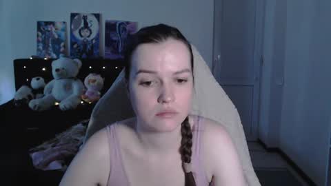 little__flowers online show from August 13, 9:23 am