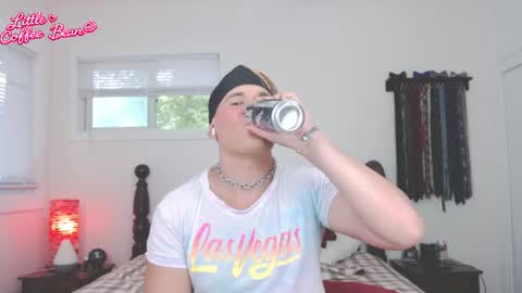 Little Coffee Bean online show from August 11, 9:28 pm