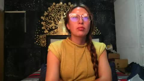Diablita online show from July 19, 10:01 pm