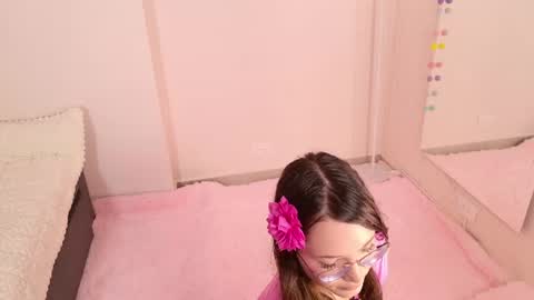 Little Effy online show from August 12, 12:02 am