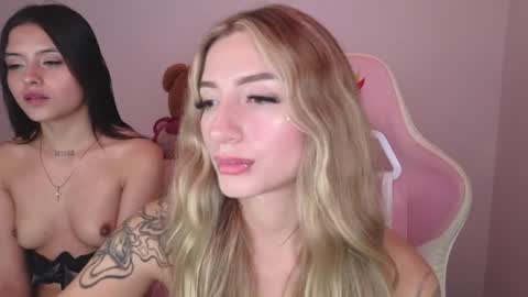 sweet Gaby  online show from August 5, 7:50 am