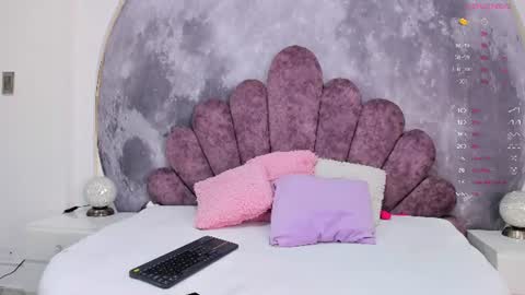 Miss Melanie  online show from July 2, 3:13 pm