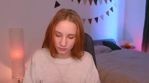 Ellie online show from August 11, 2:41 pm