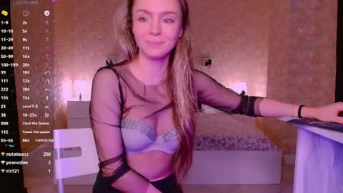 little_rockk online show from August 10, 1:23 pm
