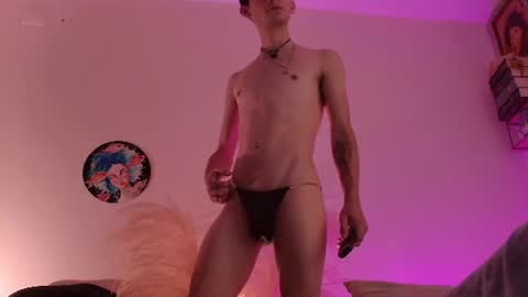 little_twiink online show from August 6, 8:08 pm