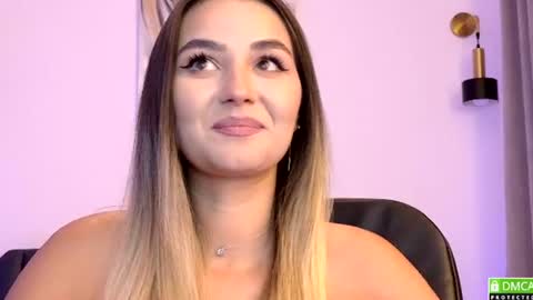 littleblondbunny online show from August 10, 10:22 pm