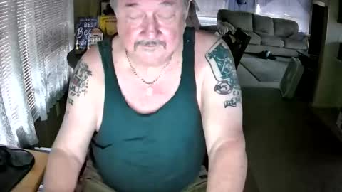 Littled83057 online show from July 12, 8:26 pm