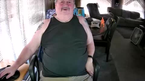 Littled83057 online show from July 19, 4:31 pm
