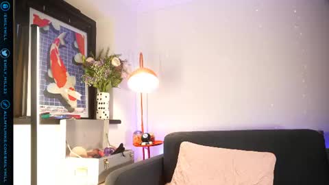 Emily Hill online show from July 20, 11:30 pm