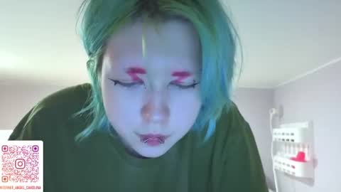 Little Kitten Star online show from August 3, 9:22 pm