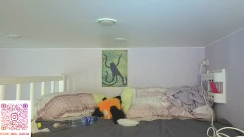 Little Kitten Star online show from August 14, 1:59 pm