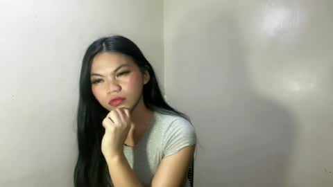 littlelace_ online show from August 13, 12:08 pm