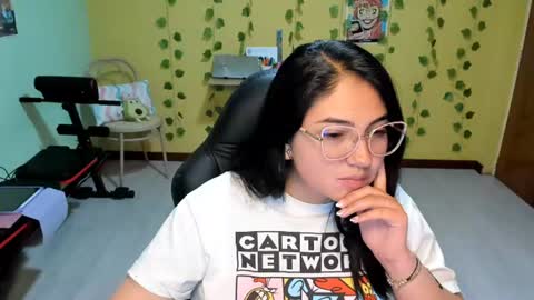 Mia  online show from July 12, 6:20 am
